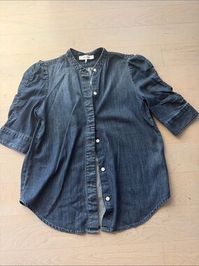 Chambray Button-Up Puff Sleeve Shirt in Dark Indigo